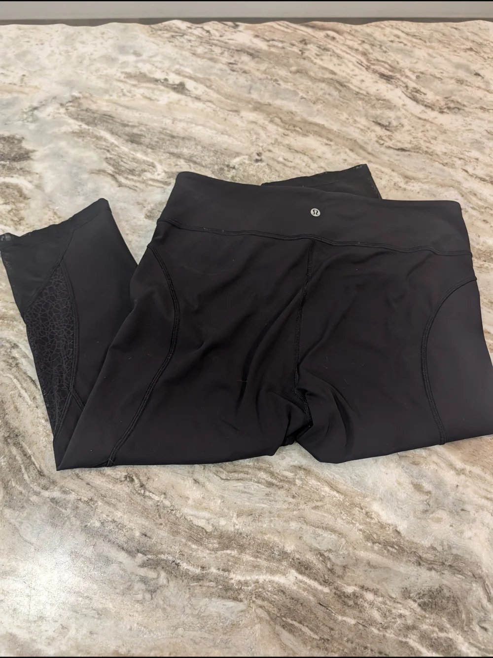 Lululemon Cropped Leggings - Picture 3 of 6